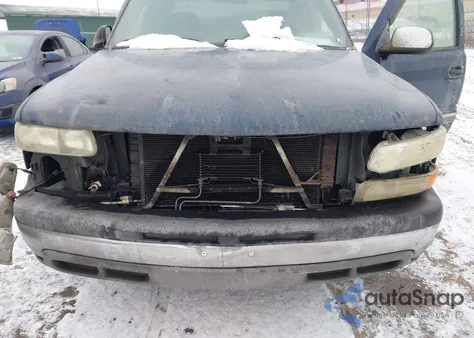 2002 Chevrolet Silverado 1500 Ls из США, поврежденный, VIN 1GCEC19T02E274143